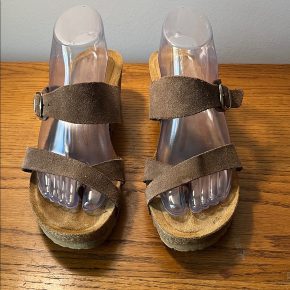 Yokono Wedge Sandals Taupe Brown Leather Sandals Size 9 - Picture 5 of 14